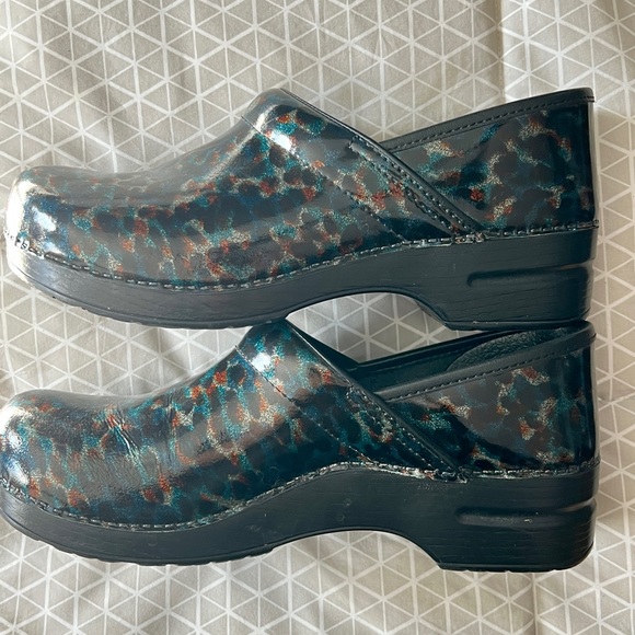 Dansko clog - Picture 3 of 6